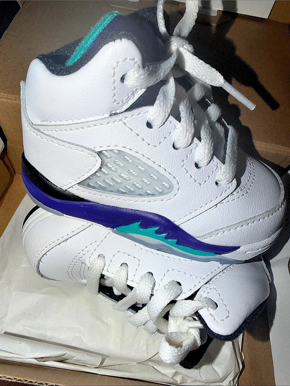 Jordan 5 Retro OG (TD) ) Sneakers White & Purple Baby 4C NWT